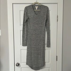 Gray V-Neck Long Sleeve Bodycon Dress